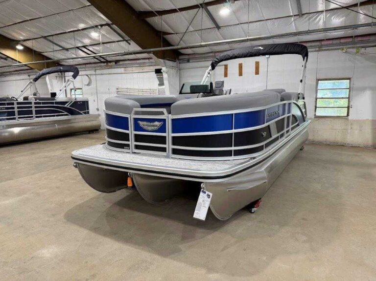 2026 Bennington 22ML - SPS US-ETWS7772H526 [photo 1]